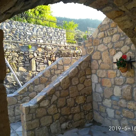 アパート Vour 52